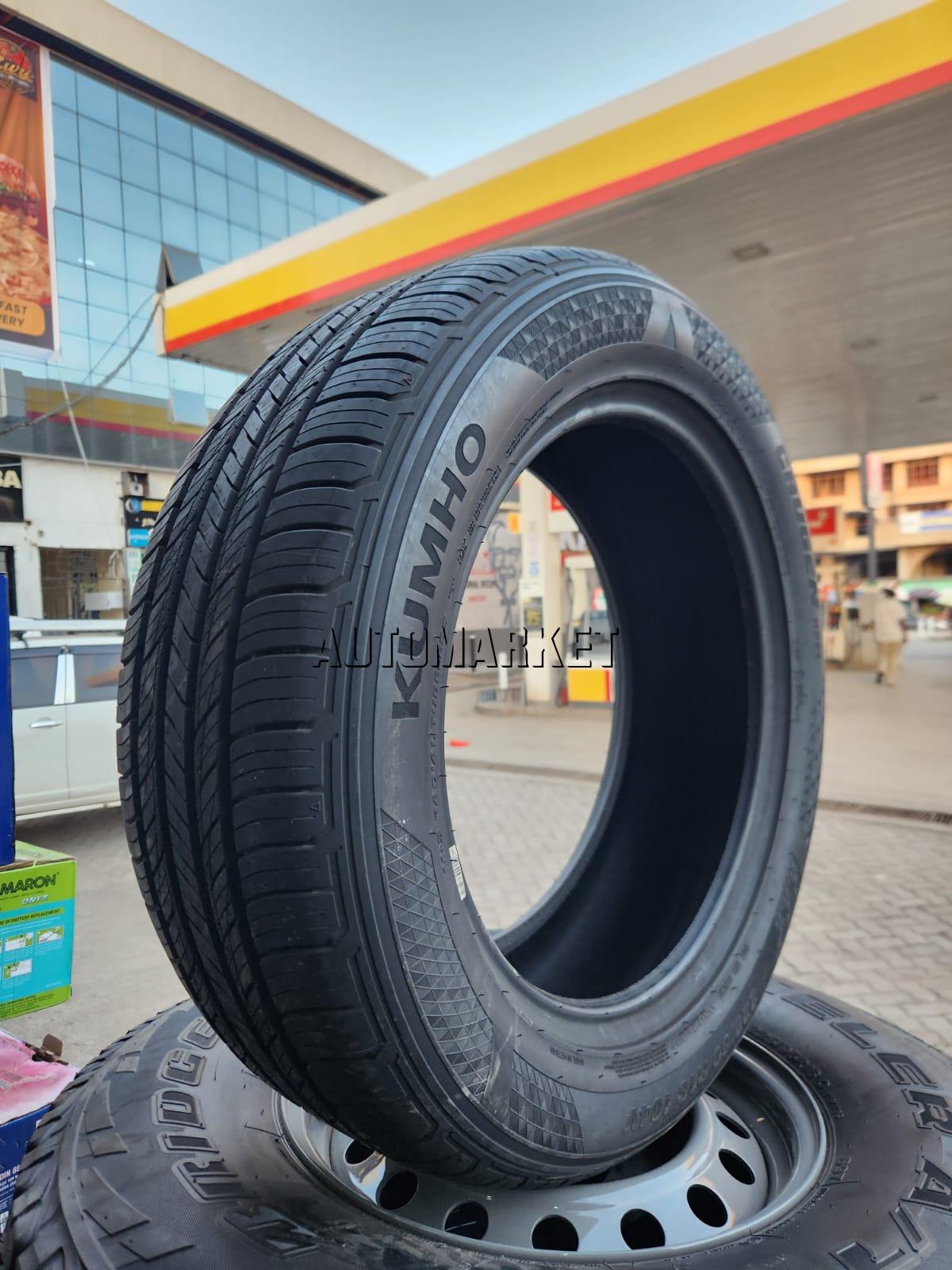 225/60R18 Kumho Tyre