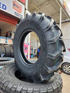 7.50-16 BKT Implement agricultural tyre 8 ply made in India for farm equipment in Kenya