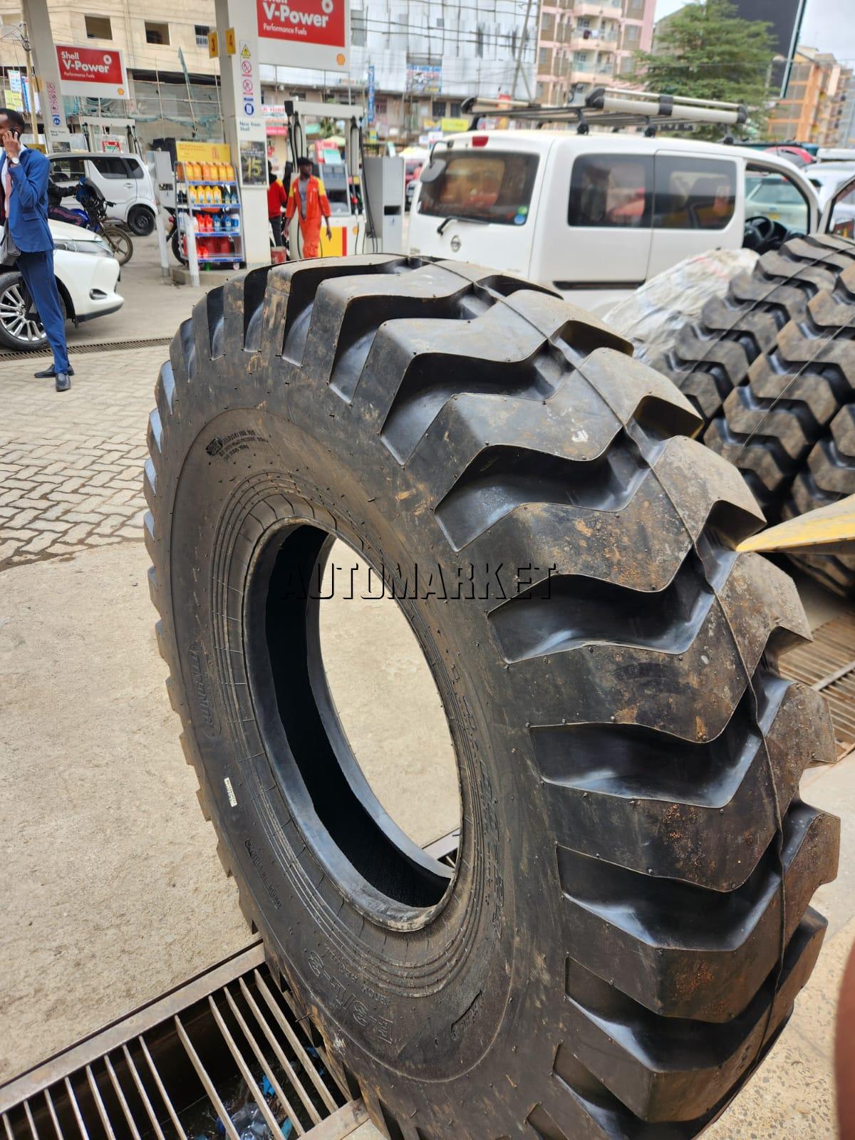 14.00-24 Rockburster E3/L3 16PR Industrial Tyre from China