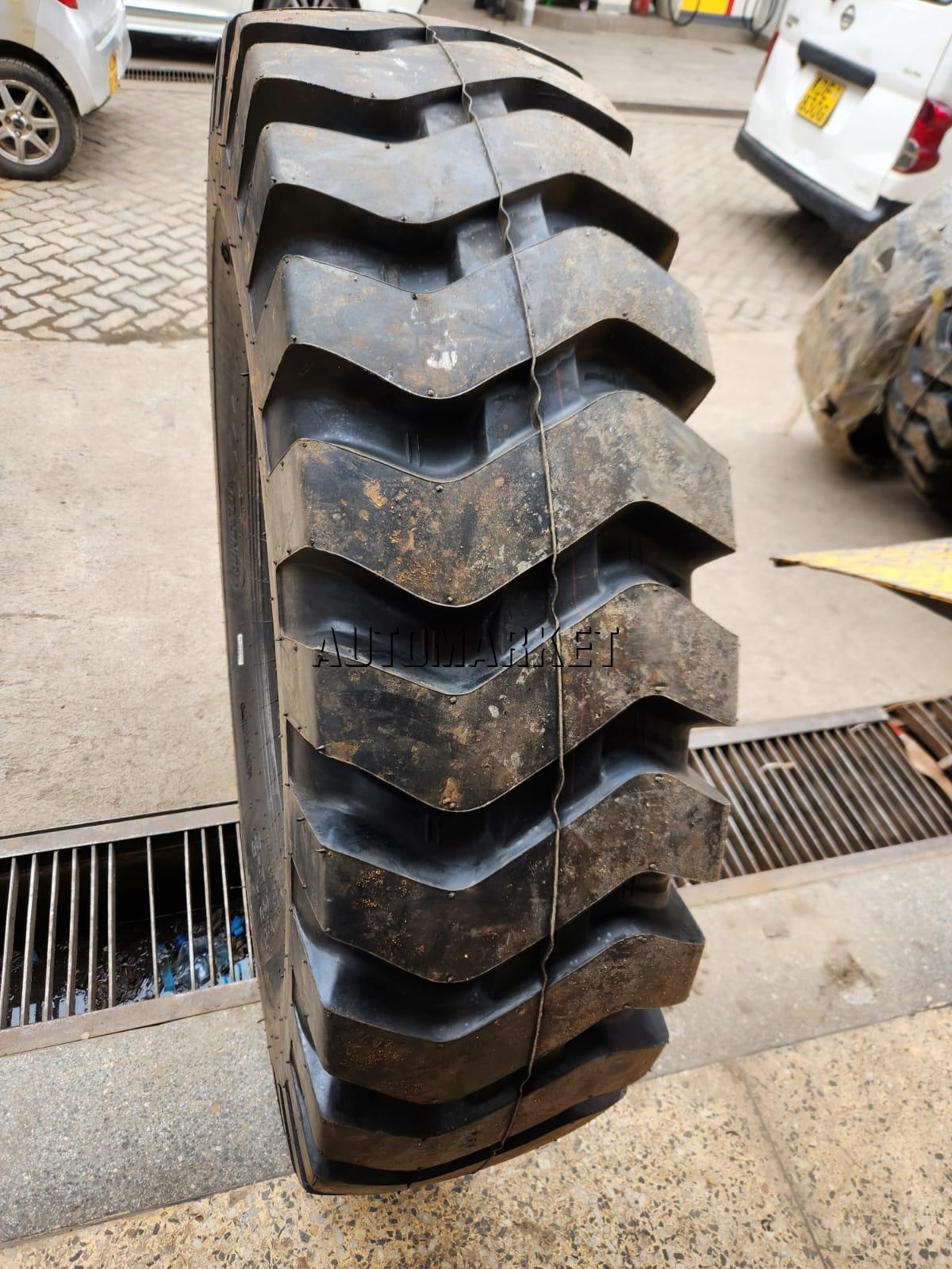 14.00-24 Rockburster E3/L3 16PR Industrial Tyre from China