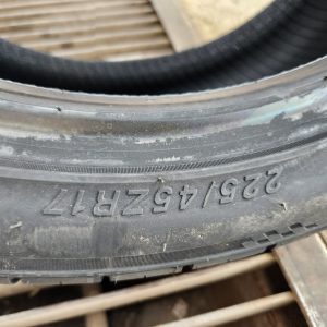 225/45ZR17 Goddard Transforce 300 XL 94W Passenger Car Tyre – China