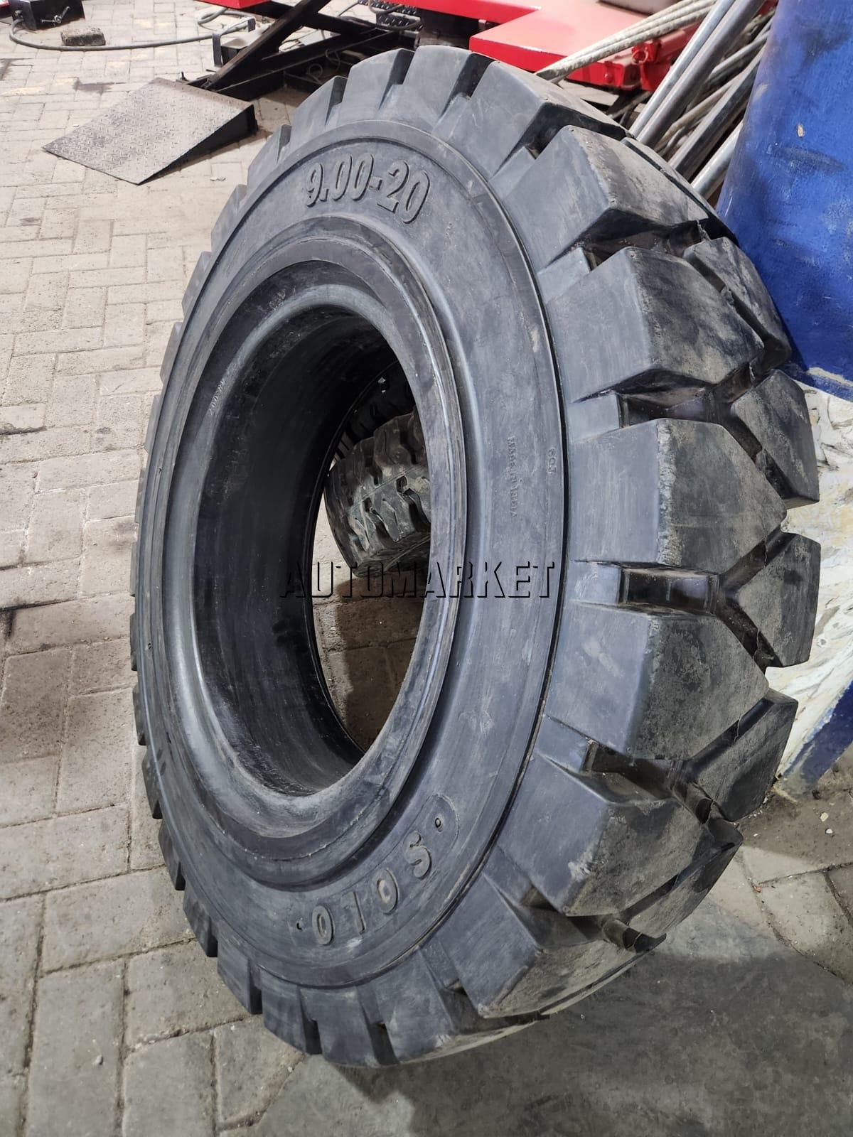 9.00-20 SOLO Forklift Solid Standard Tyre
