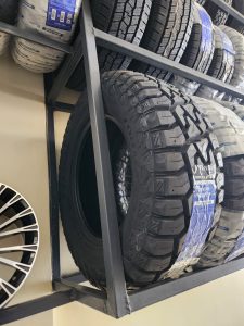 LT285/65R18 Fortune Tormenta R/T FSR309 125/122Q 10PR rugged terrain tyre manufactured in Thailand for pickups and 4x4 vehicles.