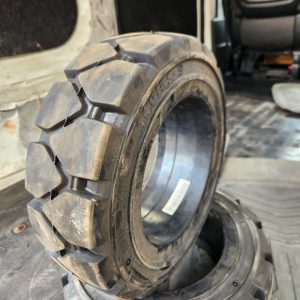 140/55-9 Blackhawk Solid Standard Forklift Tyre – India