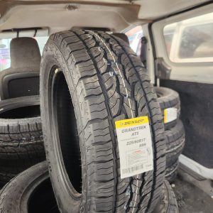 225/60R17 Dunlop Grandtrek AT5 99H All-Terrain Tyre