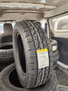 225/60R17 Dunlop Grandtrek AT5 99H all-terrain tyre for SUVs, crossovers, and pickup trucks in Kenya.
