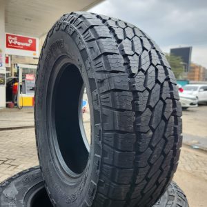 275/65R17 Bridgestone Dueler All-Terrain A/T002 115T