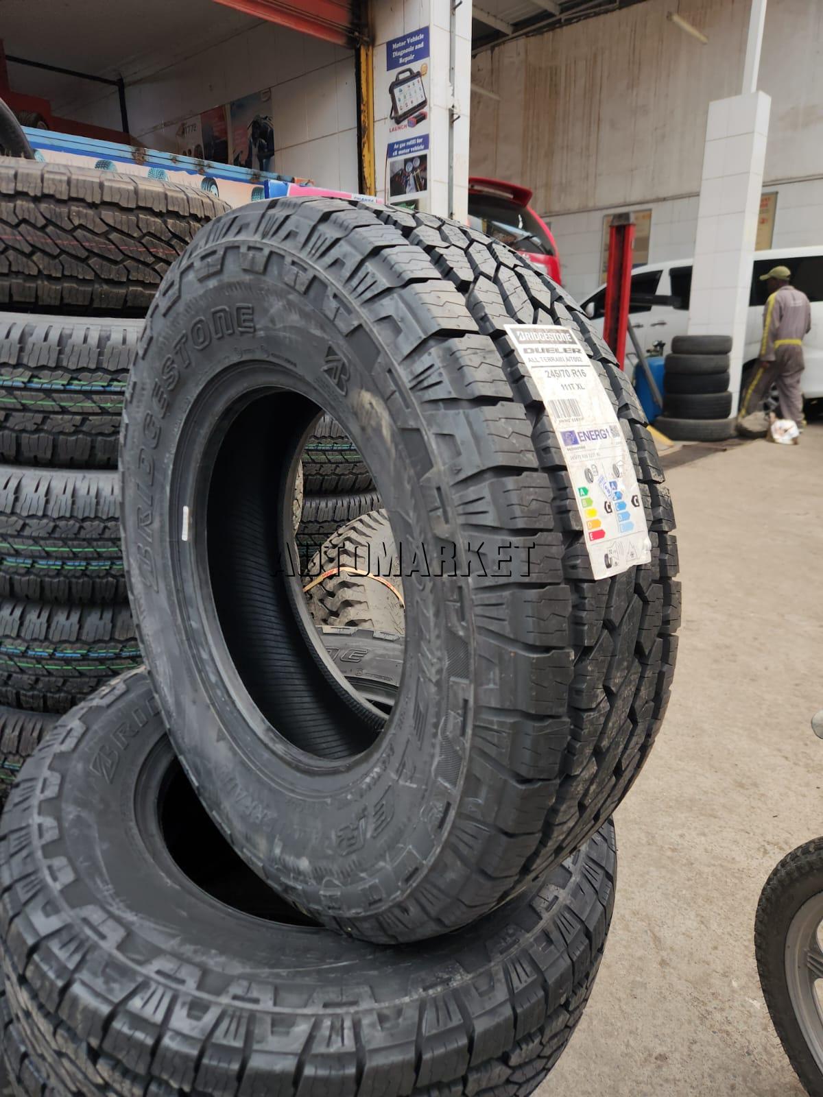 245/70R17 Bridgestone Dueler All-Terrain A/T002 111T XL