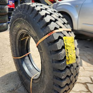 8.25-16 JK Jettrak Tyre 14PR Made in India