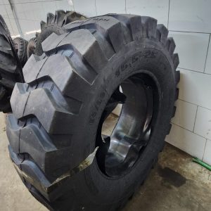 15.5-25 Honour OTR Tyre 20PR Made in China