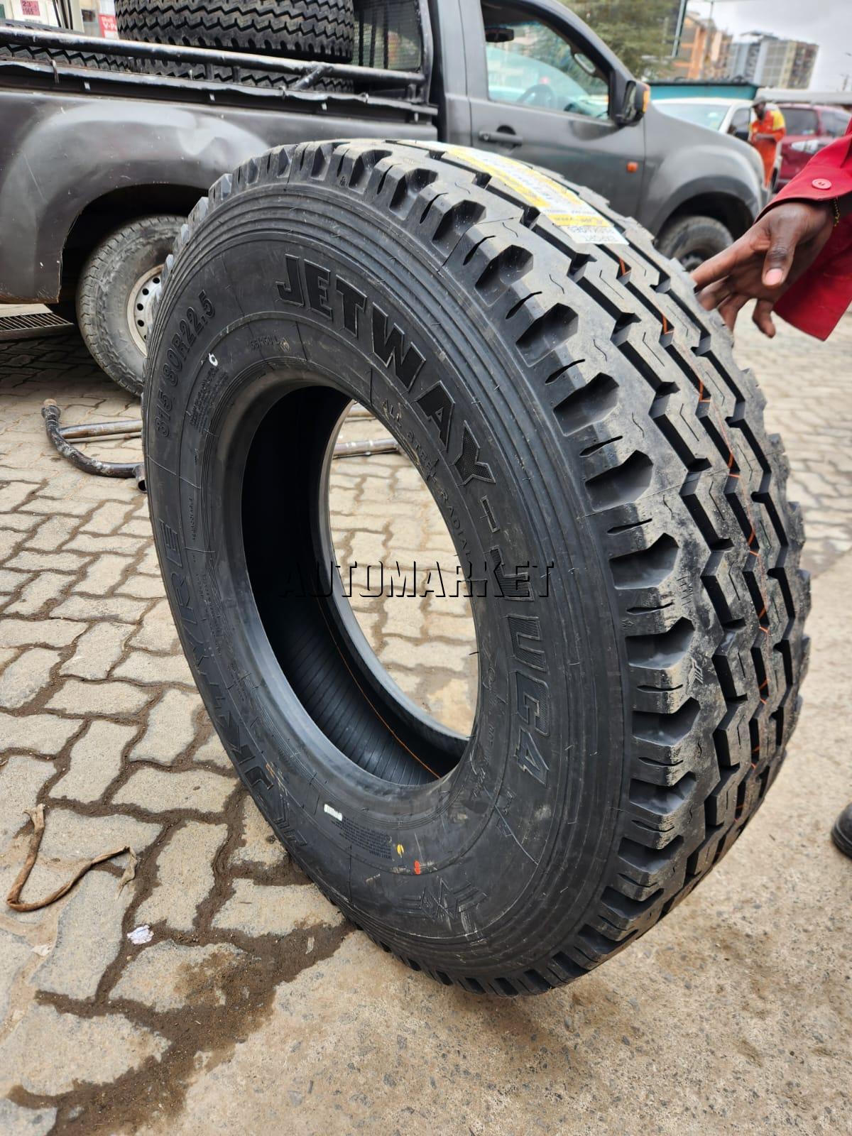 315/80R22.5 JK Jetway Truck Tyre – Made in India