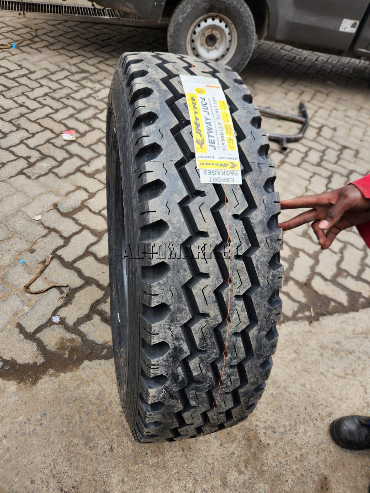 315/80R22.5 JK Jetway Truck Tyre – Made in India