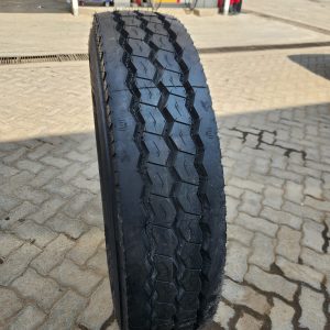 12R22.5 JK Truck Tyre from India