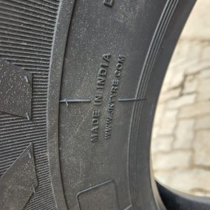 12R22.5 JK Truck Tyre from India
