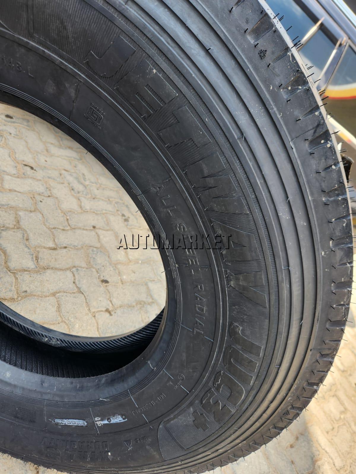 12R22.5 JK Truck Tyre from India