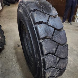 10.00-20 TALON NHS Forklift Pneumatic Tyre TT – Made in India
