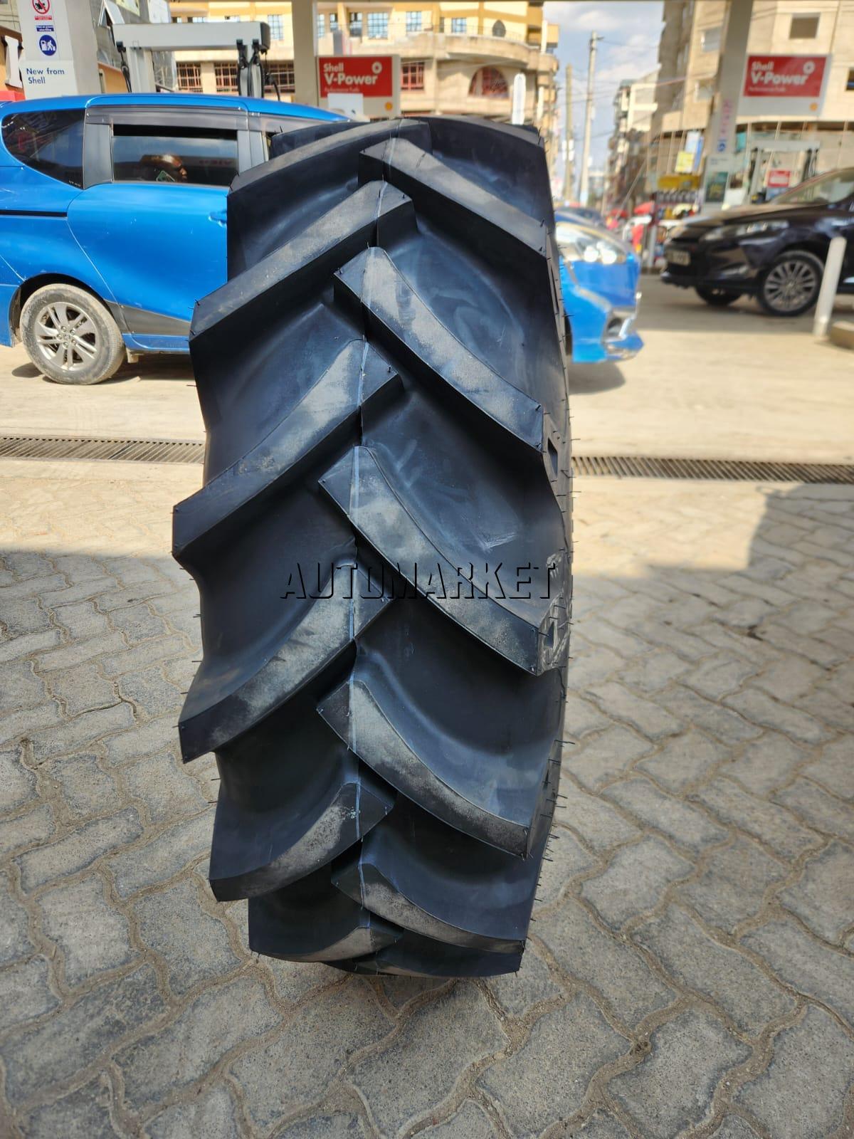13.6-24 OZKA Agricultural Tractor Tyre 12PR – Made in Turkey