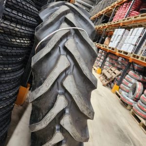 18.4-30 MRF Agricultural Tyre 14PR – Made in India