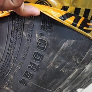 12.00R24 Aeolus ADC53 Differential Truck Tyre – Made in China