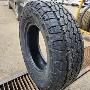 245/70R16 Bridgestone Dueler All-Terrain A/T002 111T XL Tyre