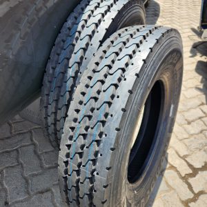 8.25R20 Rodlux Heavy Duty Truck Tyre – Made in China