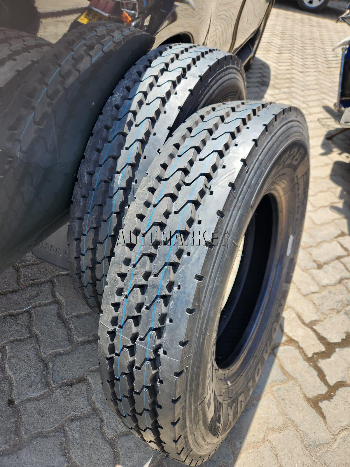 8.25R20 Rodlux Heavy Duty Truck Tyre – Made in China
