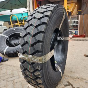 12.00R24 MacRoyal MR19 22PR Heavy Duty Truck Tyre