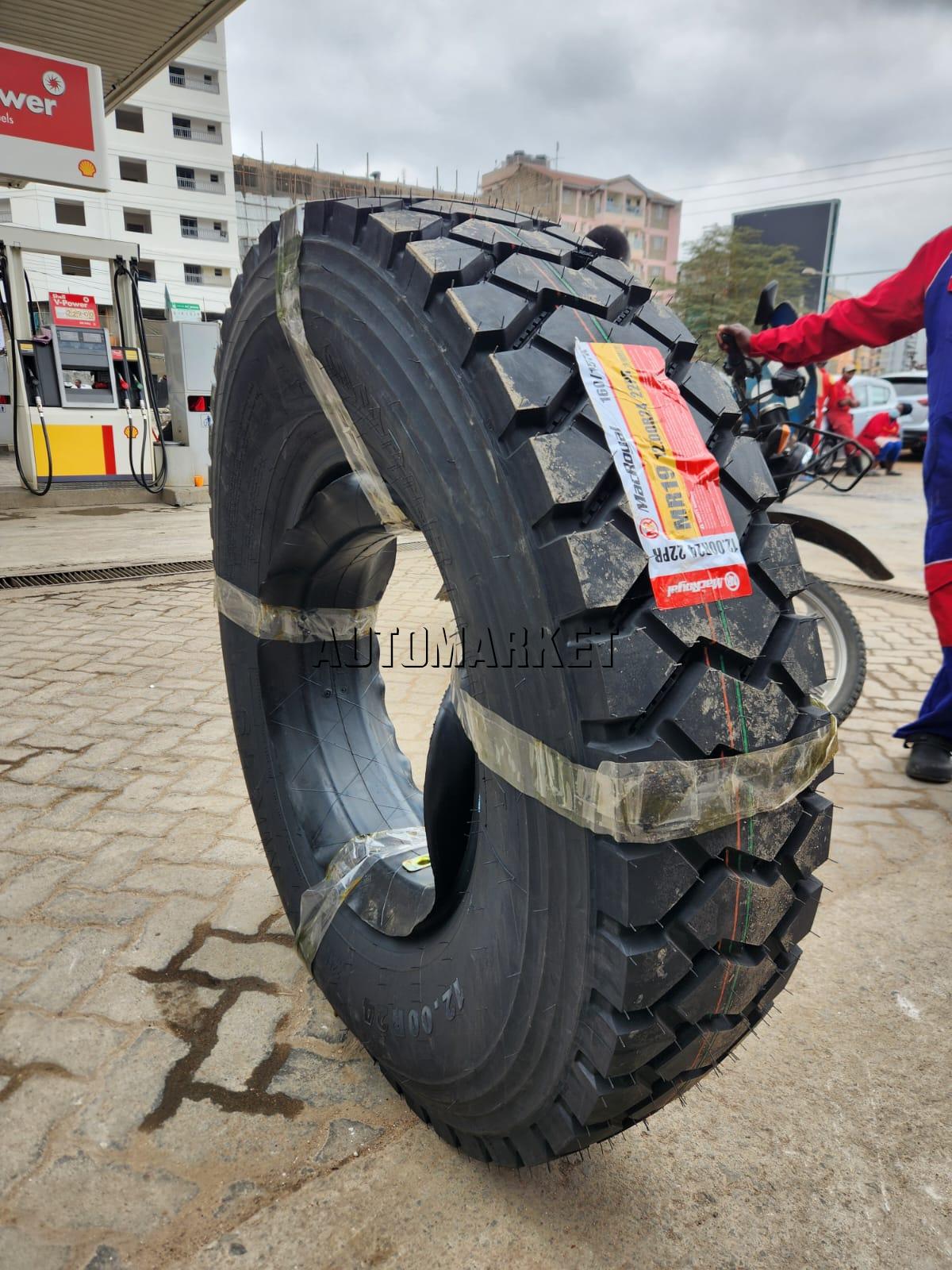 12.00R24 MacRoyal MR19 22PR Heavy Duty Truck Tyre