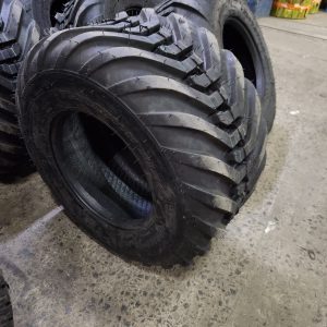 400/60-15.5 SWT FloatKing 18PR Agricultural Flotation Tyre – Made in India
