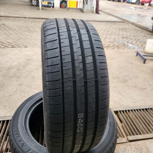 265/50R20 Dunlop SP Sport Maxx 060+ 111Y XL High Performance SUV Tyre