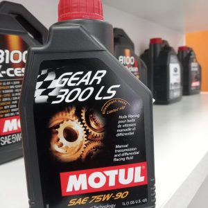 MOTUL Gear 300 LS SAE 75W-90 Ester Core® Transmission Fluid 1 Litre
