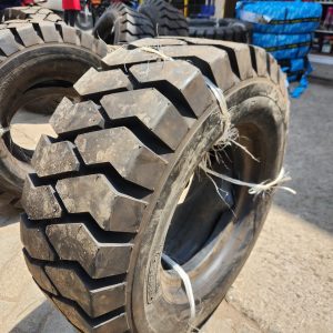 Bridgestone 300-15 18PR JL Solid Lug Forklift Tyre (Tubetype) – Made in Indonesia