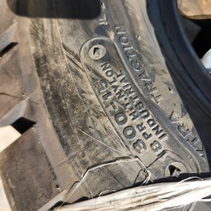 Bridgestone 300-15 18PR JL Solid Lug Forklift Tyre (Tubetype) – Made in Indonesia