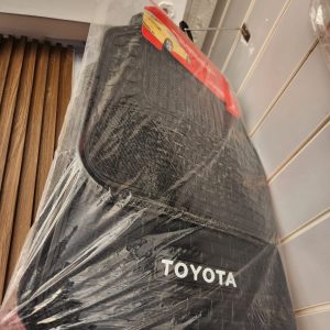 Toyota Universal Rubber Floor Mats Set for 5 Seater Vehicles – Black