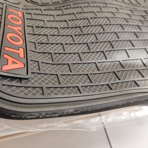 Toyota Universal Rubber Floor Mats Set for 5 Seater Vehicles – Premium Black