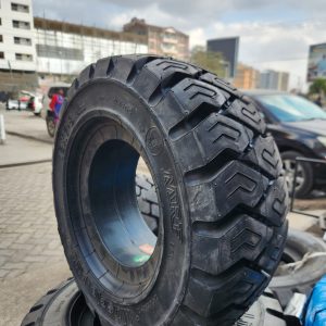 MRF 18×7-8 Solid Standard Forklift Tyre – Made in India