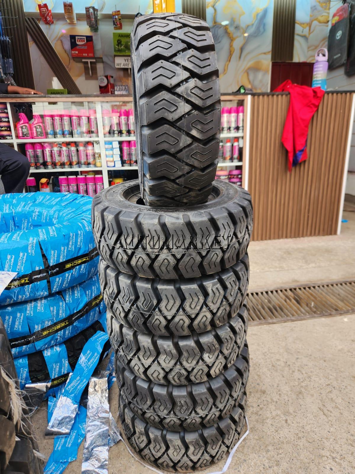 MRF 18×7-8 Solid Standard Forklift Tyre – Made in India