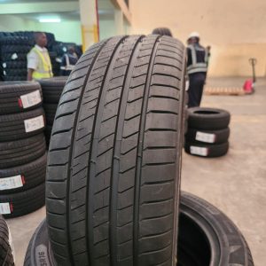 205/55R16 Pulmox Sharkon 400