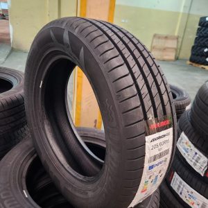 205/60R16 Pulmox Sharkon 400