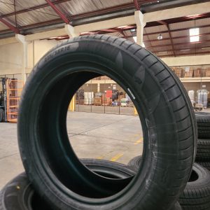 215/55R16 Pulmox Sharkon 400