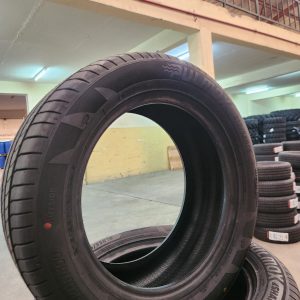 215/55R16 Pulmox Sharkon 400