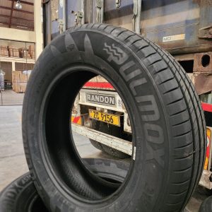215/65R16 Pulmox Sharkon 400