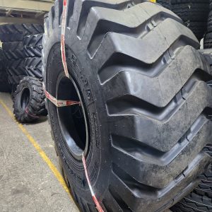 26.5-25 Double Coin 28 Ply E3/L3 Industrial Tyre from China