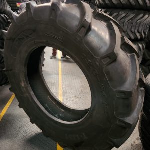 13.6-24 TENX 12PR Agricultural Tractor Tyre from India