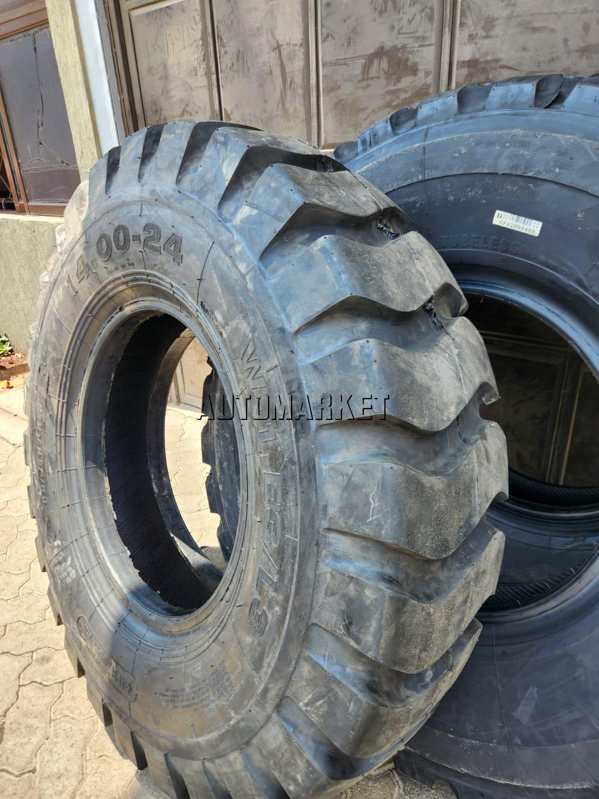 14.00-24 Roadhiker E3 24PR Tyre