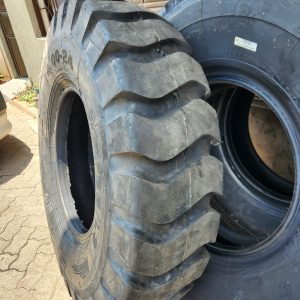 14.00-24 Roadhiker E3 24PR Tyre