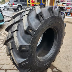18-19.5 SWT Industrial Tyre 18 Ply – India