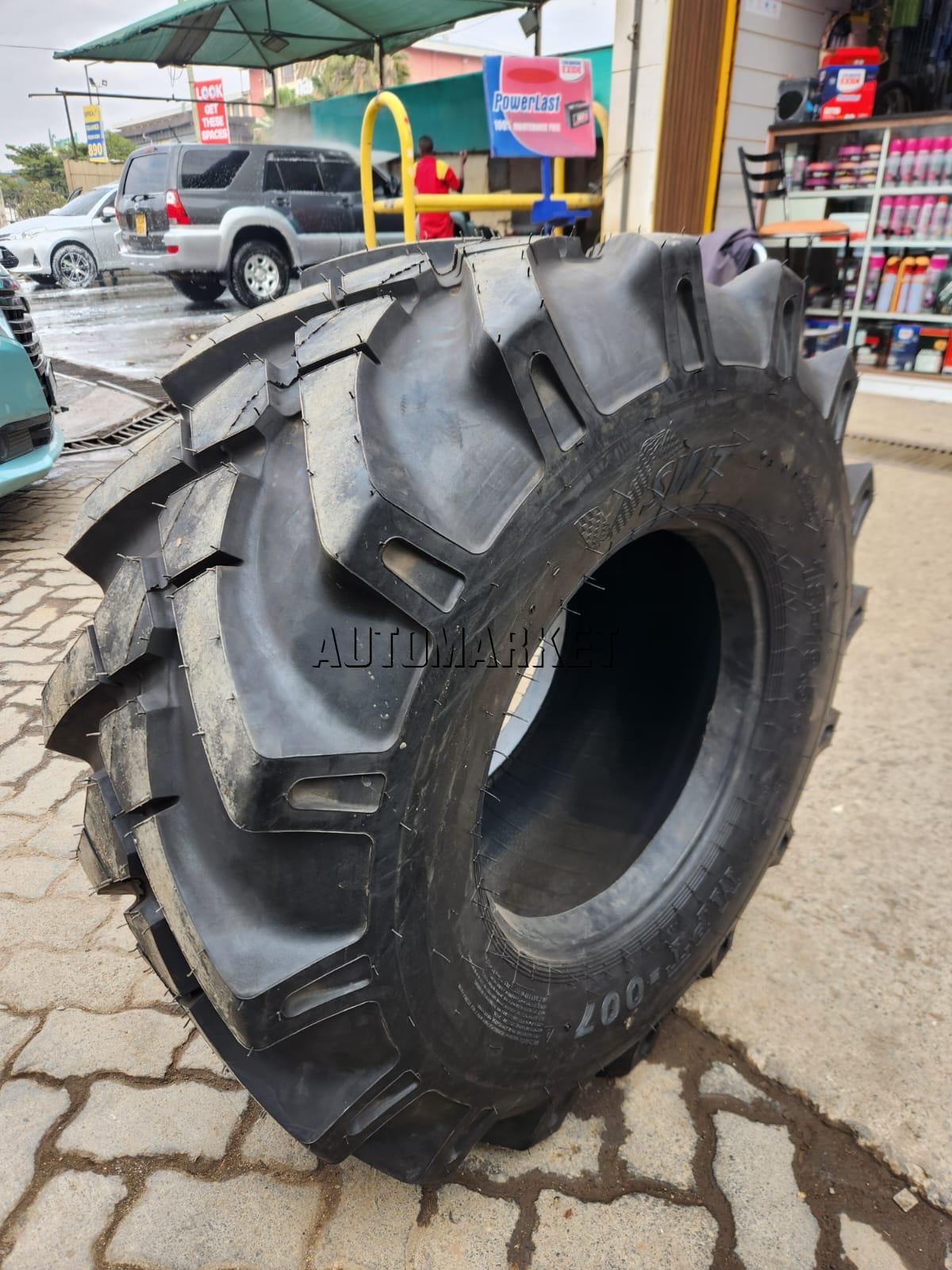 18-19.5 SWT Industrial Tyre 18 Ply – India