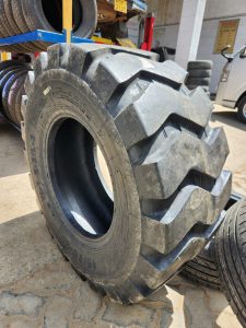 16/70-20 Roadhiker E3 16PR tubeless industrial OTR tyre