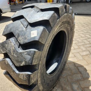 16/70-20 Roadhiker E3 16PR Tubeless Industrial OTR Tyre